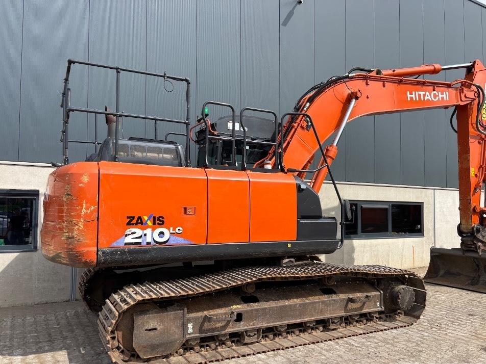 Excavator pe senile - Hitachi ZX 210 LC-6