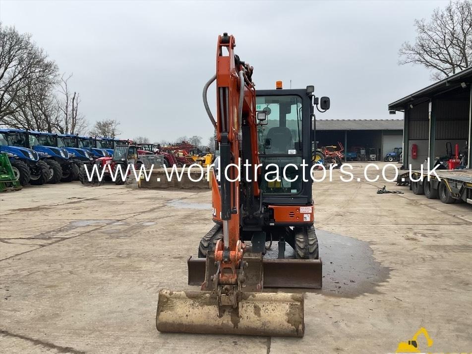 Miniexcavator - Hitachi ZX 33 U