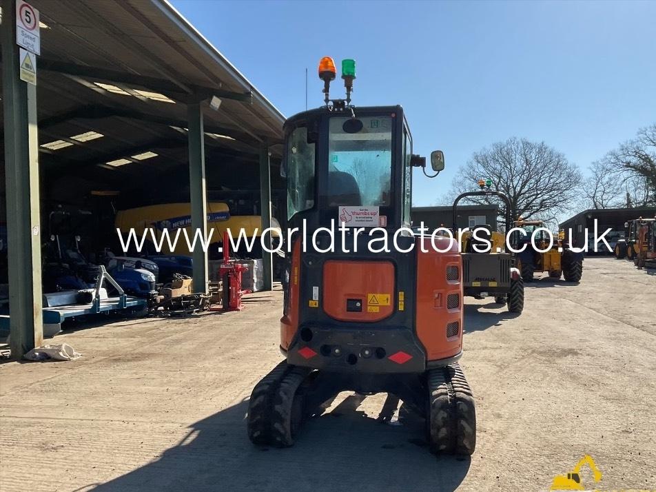 Miniexcavator - Hitachi ZX 33 U