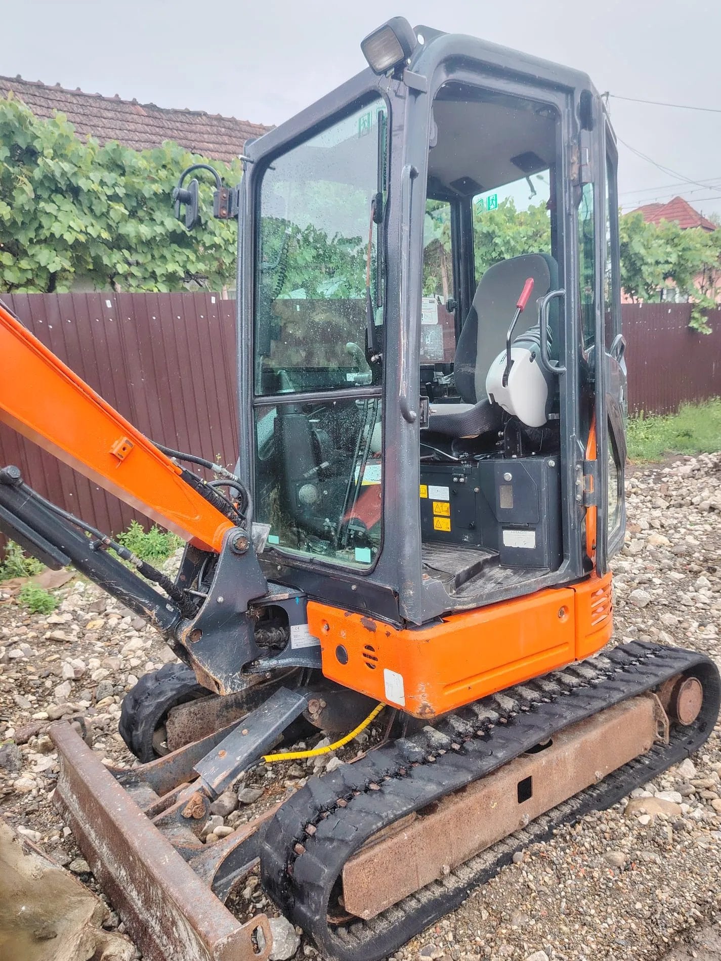 Miniexcavator- Hitachi ZX26