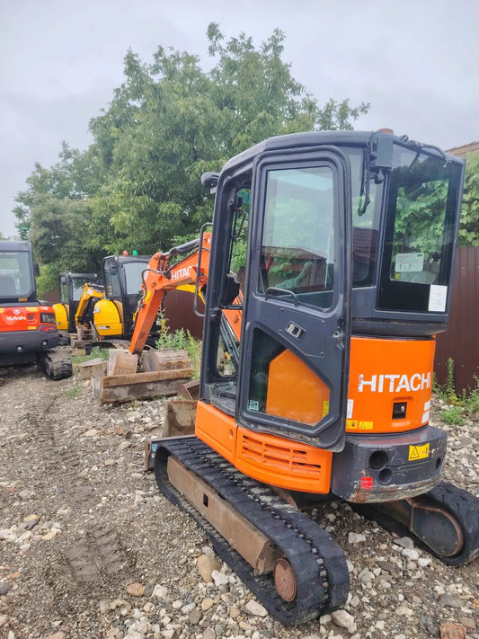 Miniexcavator- Hitachi ZX26