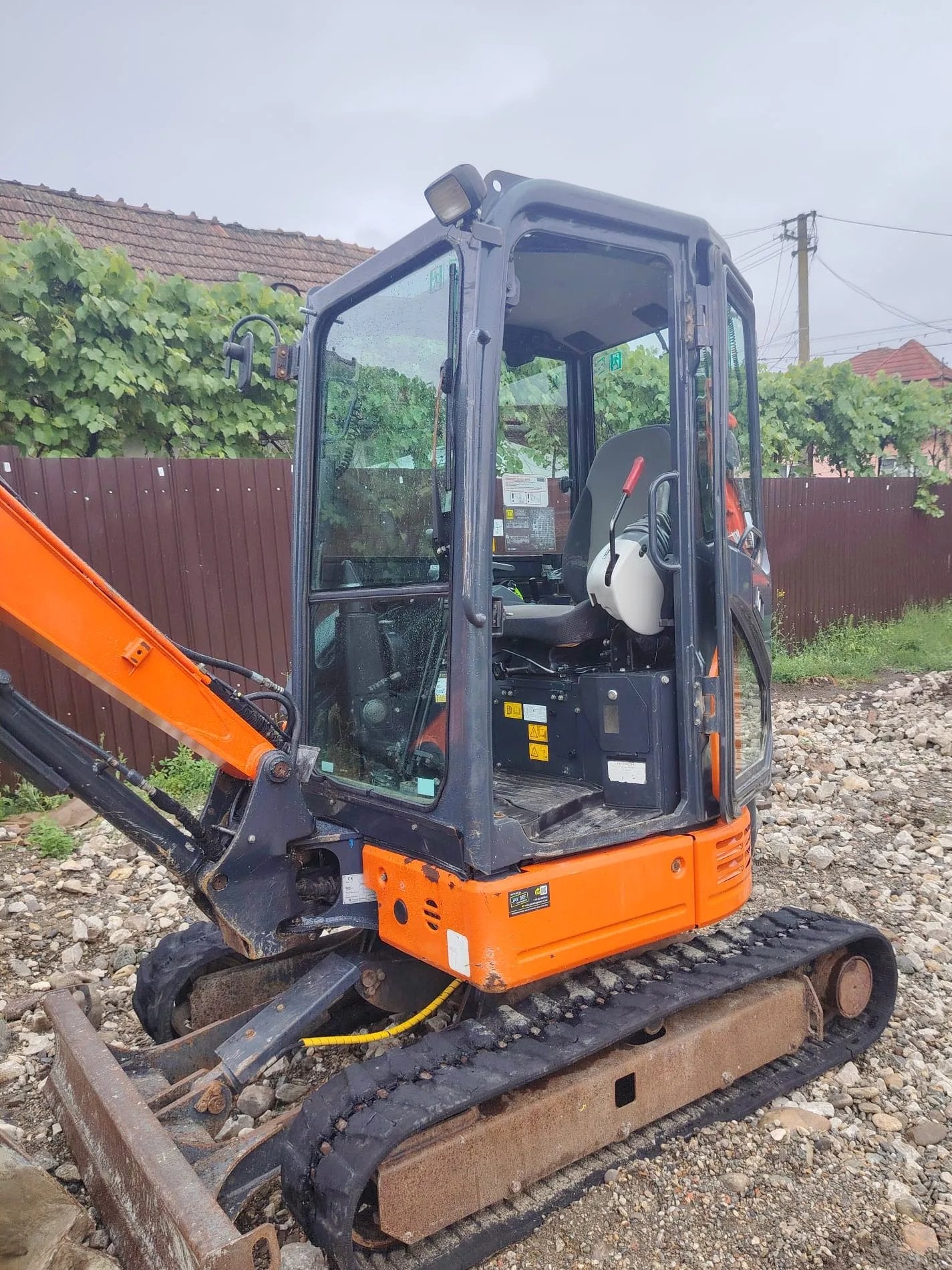 Miniexcavator- Hitachi ZX26