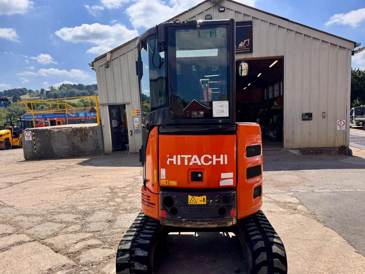 Miniexcavator - Hitachi ZX26