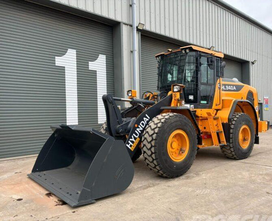 Incarcator frontal - Hyundai HL940A