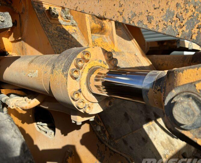 Incarcator frontal - Hyundai HL960