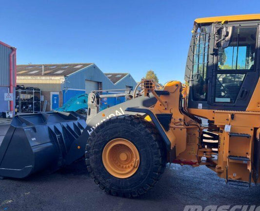 Incarcator frontal - Hyundai HL960A