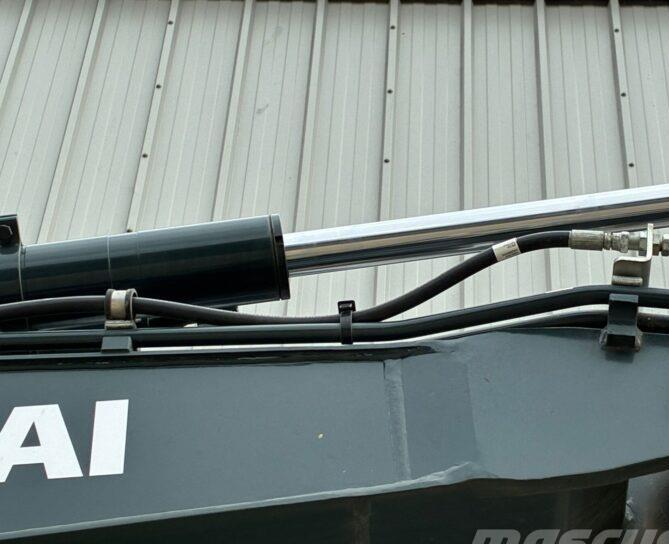 Excavator pe roti - Hyundai HW65AH Ex Demo