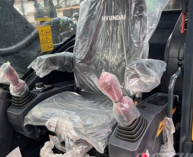 Excavator pe senile - Hyundai HX520AL