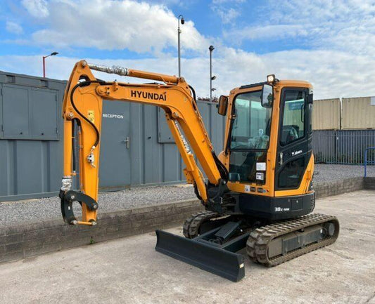 Miniexcavator - Hyundai R30Z-9AK