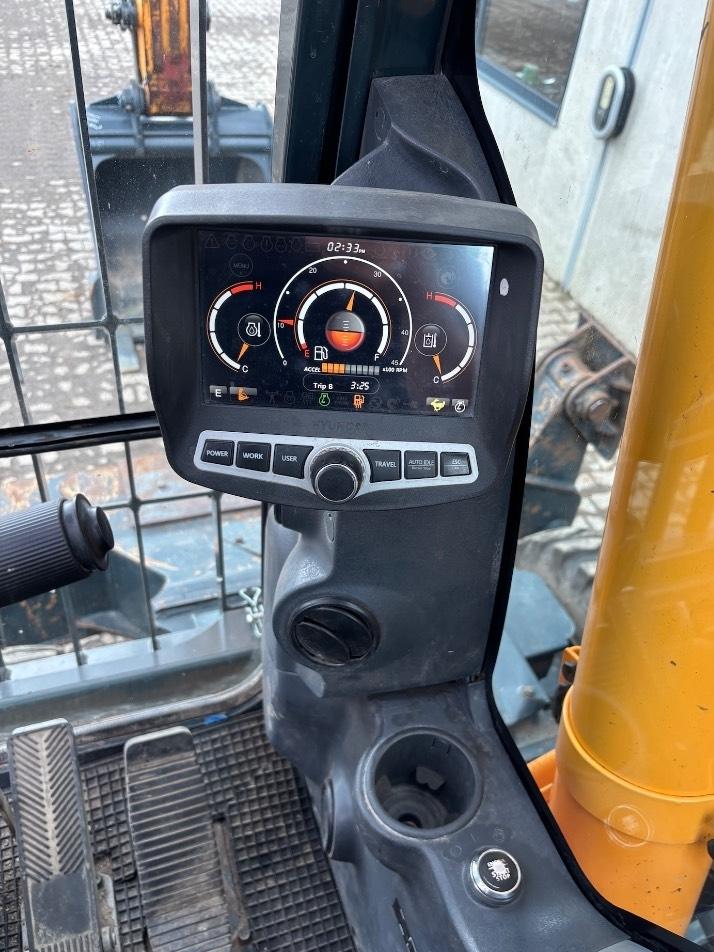 Excavator pe roti - Hyundai Robex 210 W-9 A - 210 W - 200 W - 180 W