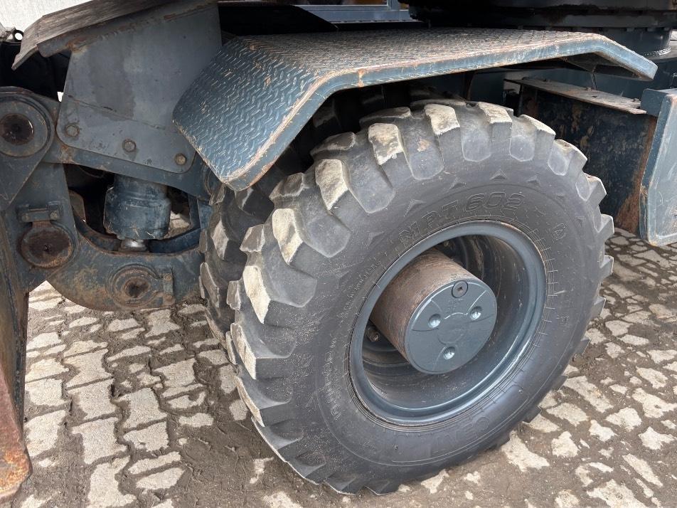 Excavator pe roti - Hyundai Robex 210 W-9 A - 210 W - 200 W - 180 W