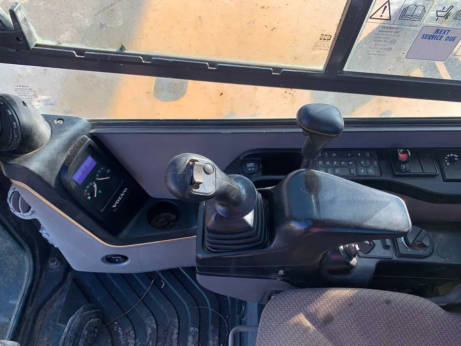 Midiexcavator Volvo Ecr 88 - VASTech Machinery 