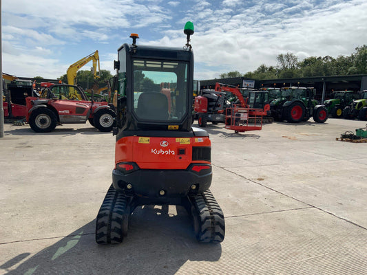 Miniexcavator KUBOTA U27 - VASTech Machinery 