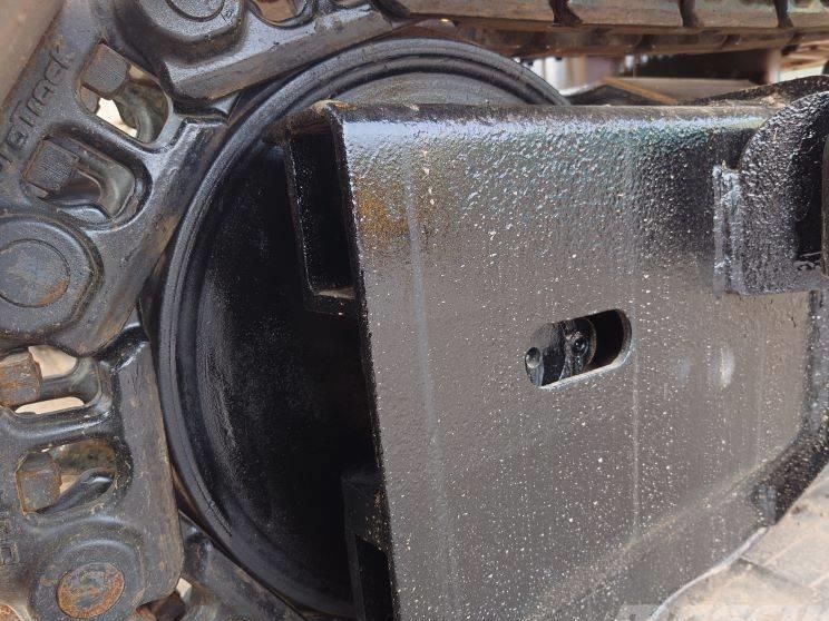 Excavator pe senile - JCB 140X LC