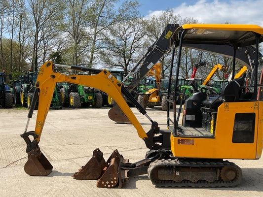 Miniexcavator - JCB 15 C-1
