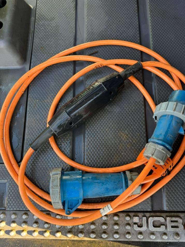 Miniexcavator - JCB 19 C-IE