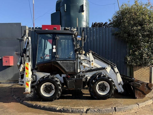 Buldoexcavator - JCB 2 CX Streetmaster Backhoe Loader