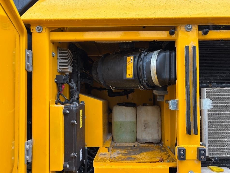 Excavator pe senile - JCB 220 X C - 220 XL - 220XL - 2.9 mtr wide only