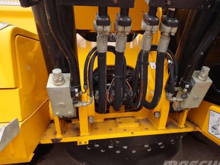 Excavator pe senile - JCB 220 XL 4F