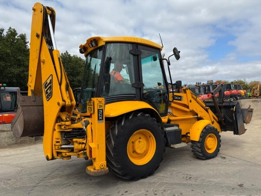 Buldoexcavator - JCB 3 CX