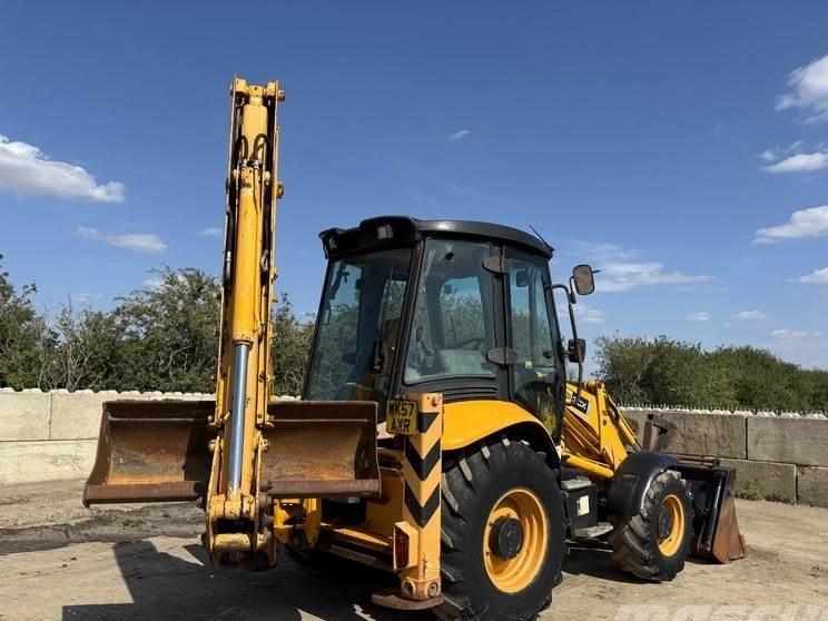 Buldoexcavator - JCB 3cx Contractor