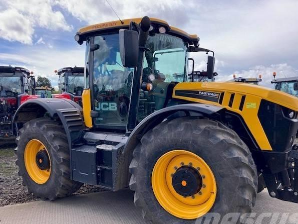 Tractor - JCB 4220 Tractor