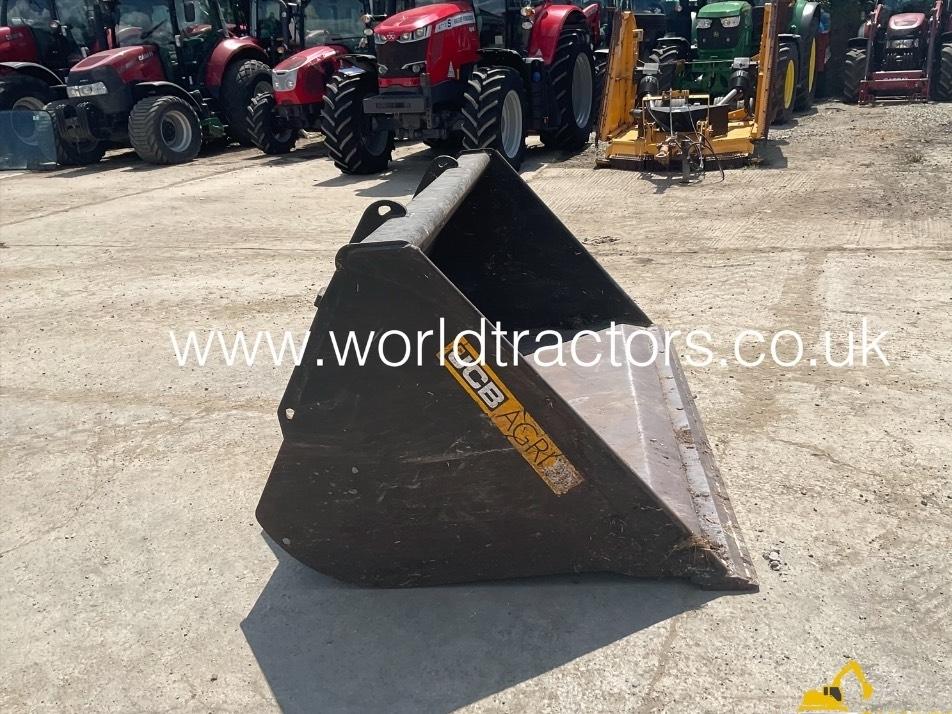 Dumper - JCB Agri Bucket