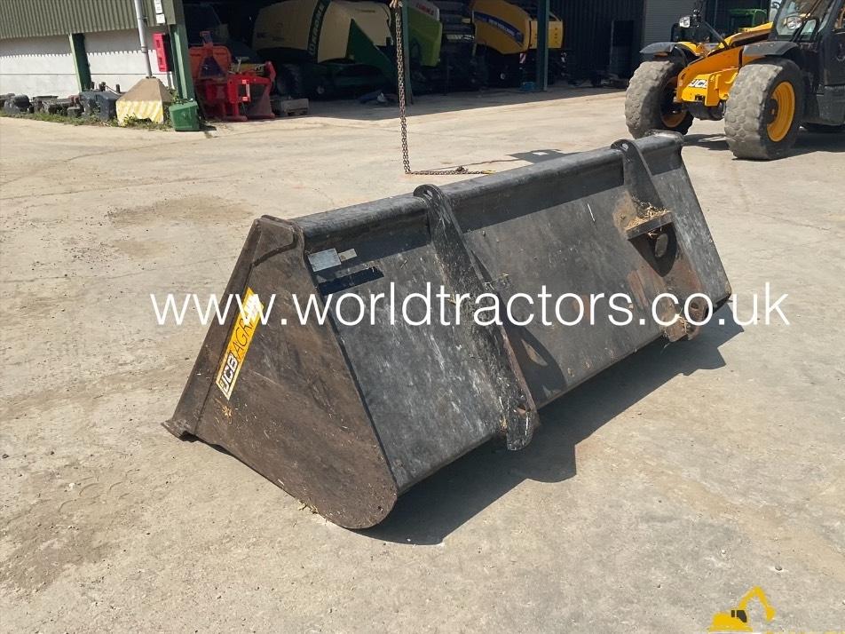 Dumper - JCB Agri Bucket