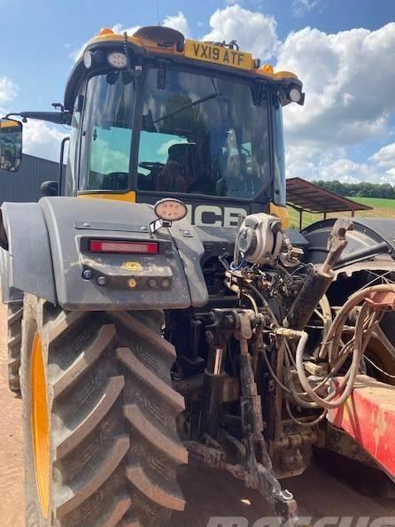 Tractor - JCB Fastrac 4220