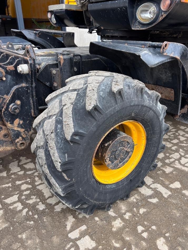 Excavator pe roti - JCB JS 160 W - JS160W - JS 175 W - JS 145 W