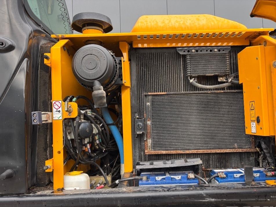 Excavator pe roti - JCB JS 160 W - JS160W - JS 175 W - JS 145 W