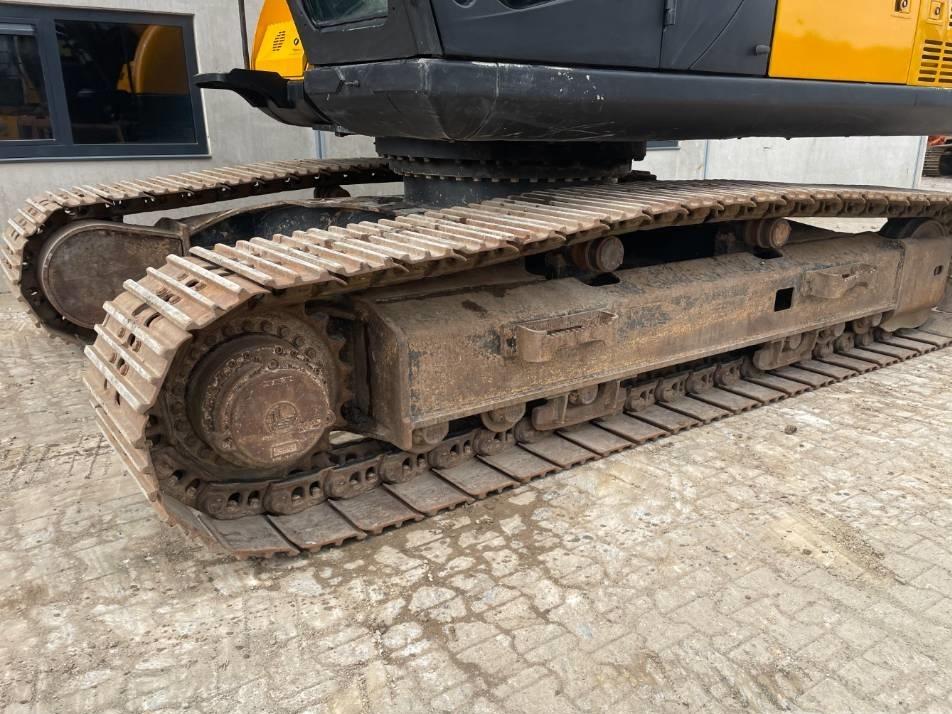 Excavator pe senile - JCB JS300LC -- JS 300 LC