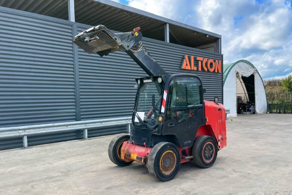 Mini incarcator - JCB R260