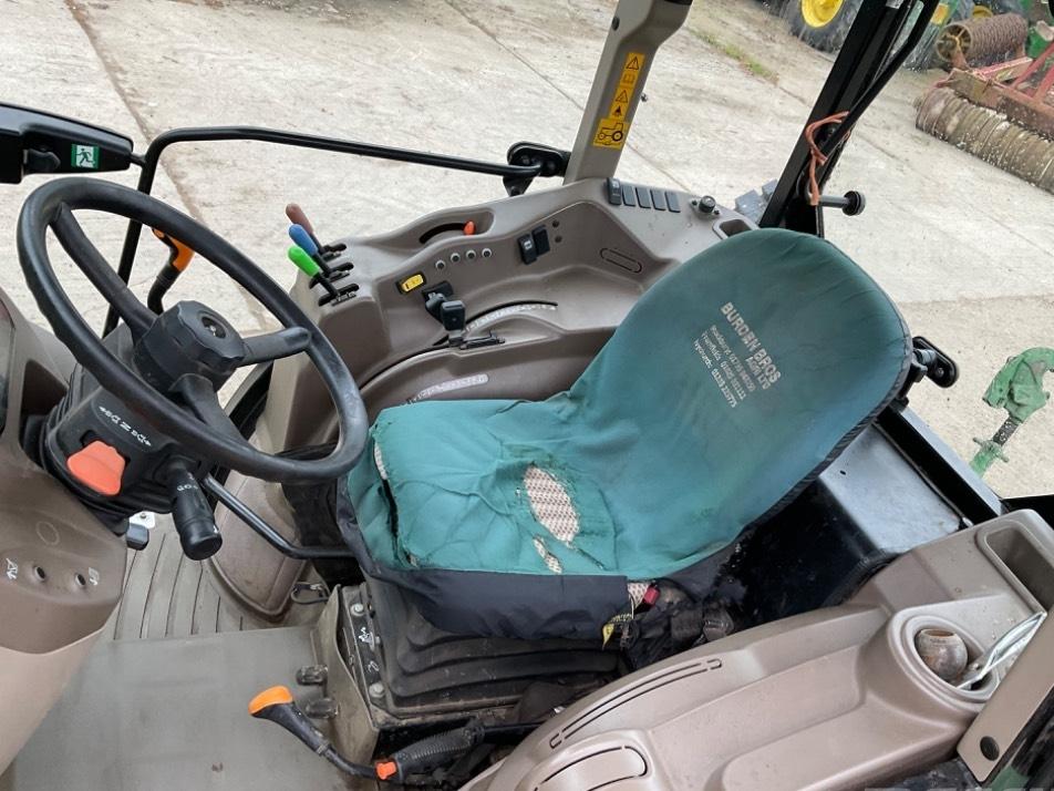 Tractor - John Deere 5090 GF