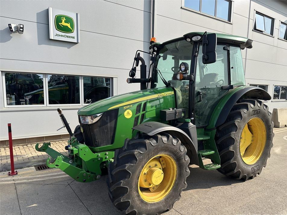 Tractor - John Deere 5125R