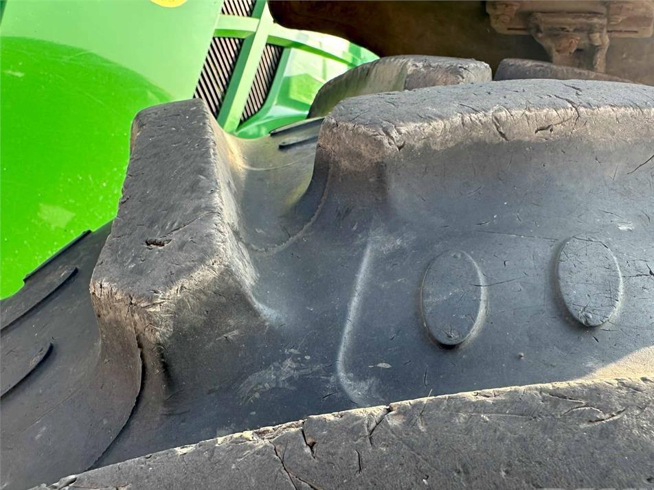 Tractor - John Deere 5125R