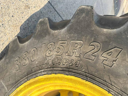 Tractor - John Deere 5125R