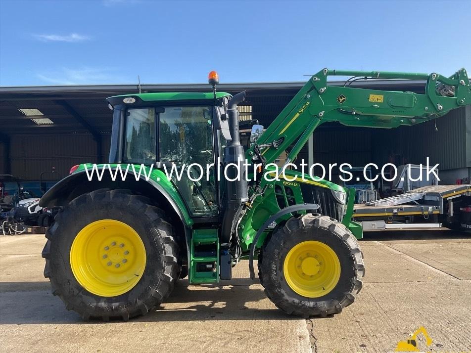 Tractor - John Deere 6100 M