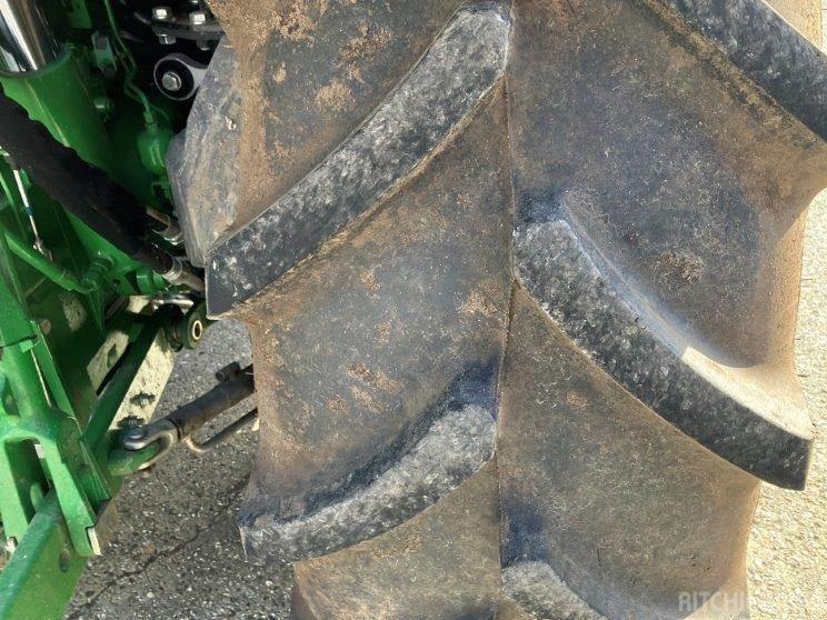 Tractor - John Deere 6110M - VASTech Machinery