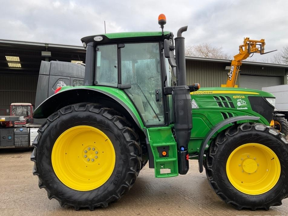 Tractor - John Deere 6130 M