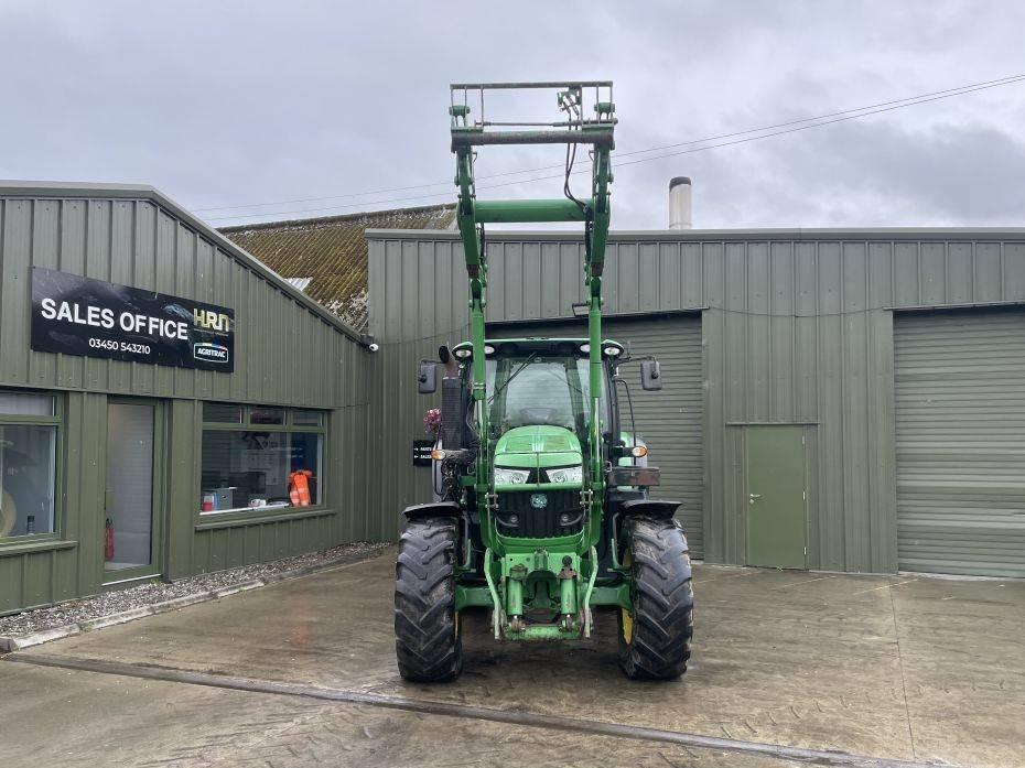 Tractor - John Deere 6140 R