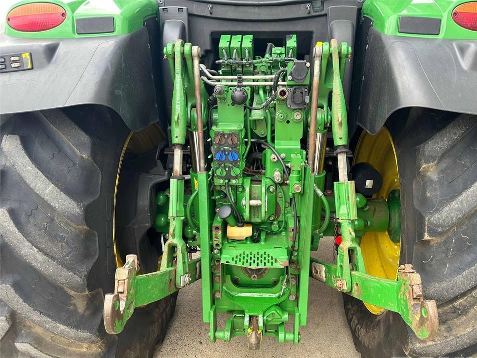 Tractor - John Deere 6155R