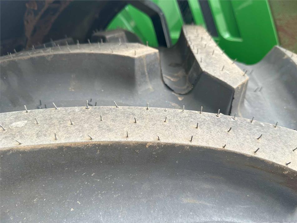 Tractor - John Deere 6155R