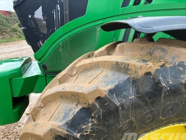 Tractor - John Deere 6155R
