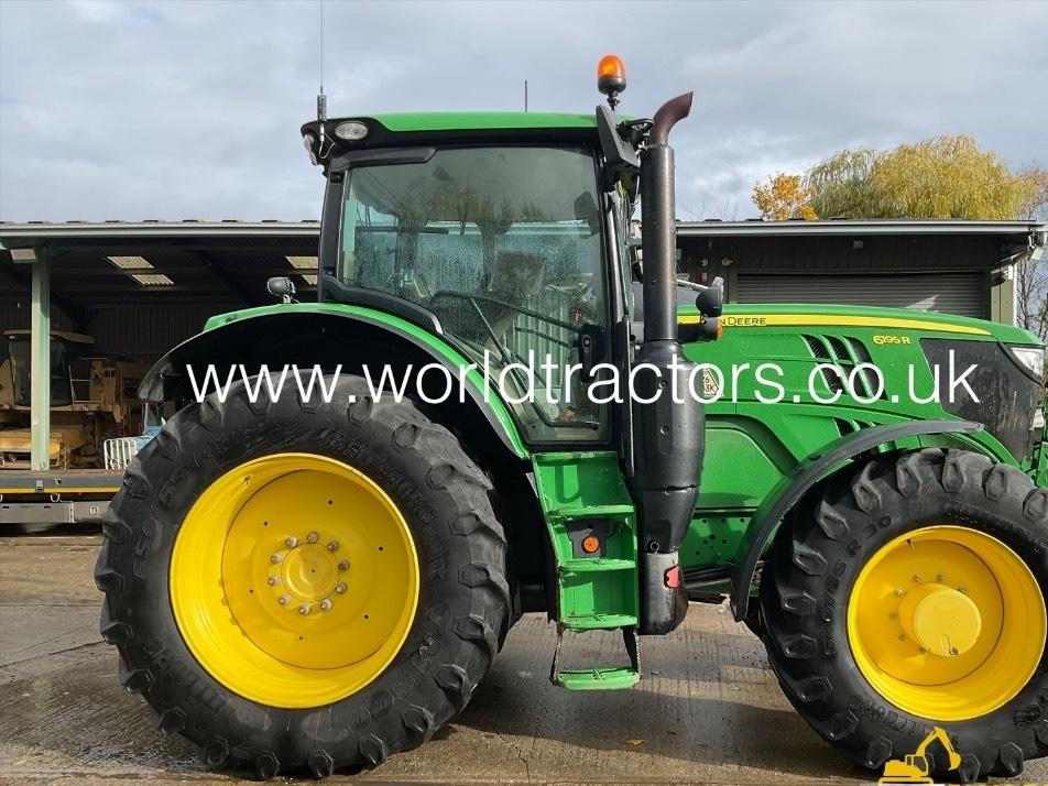 Tractor - John Deere 6195 R