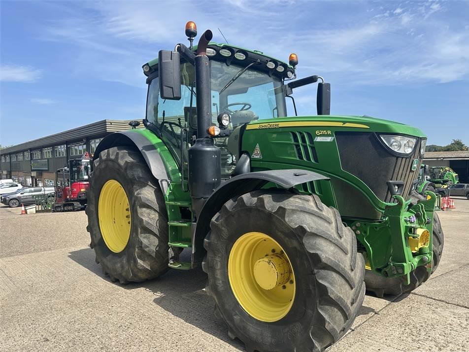 Tractor - John Deere 6215R