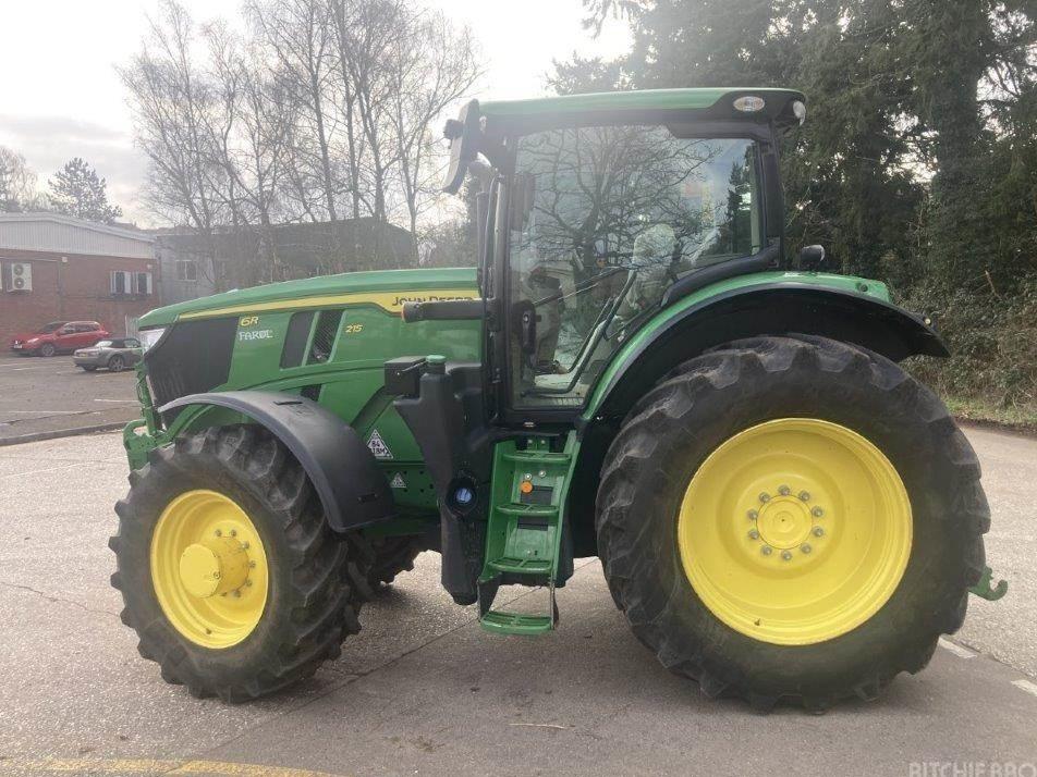 Tractor - John Deere 6215R