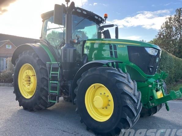 Tractor - John Deere 6250R