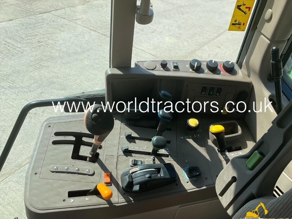 Tractor - John Deere 6430