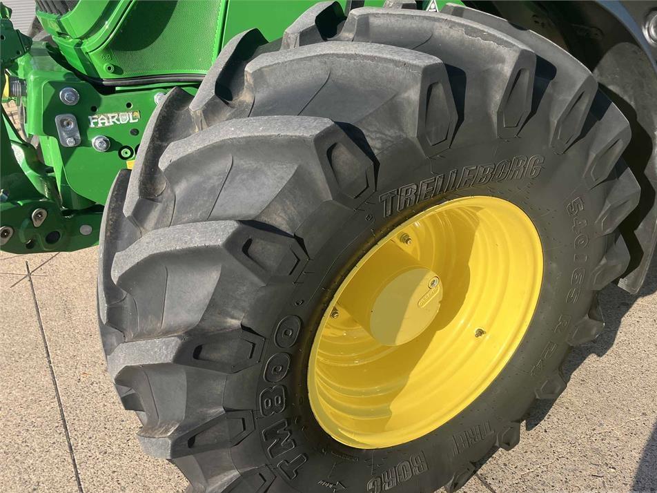 Tractor - John Deere 6R 150